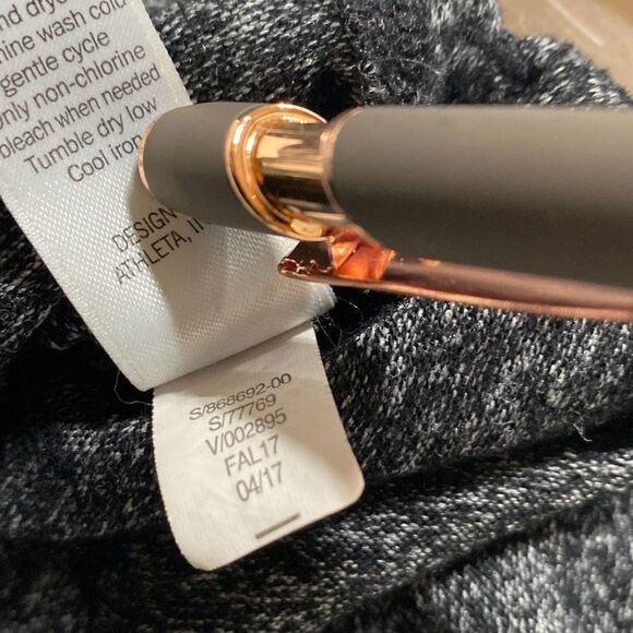 Athleta Luxe Pose Long Sleeve Crew Neck Comfy Sweater Thumb Holes S - Picture 12 of 12